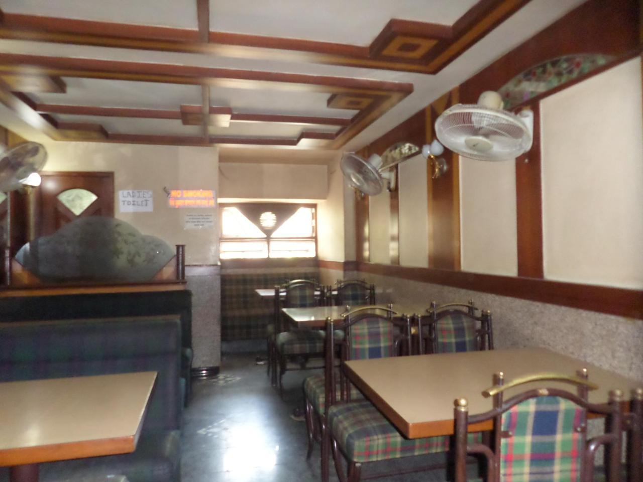 Hotel Padma ナーシク エクステリア 写真